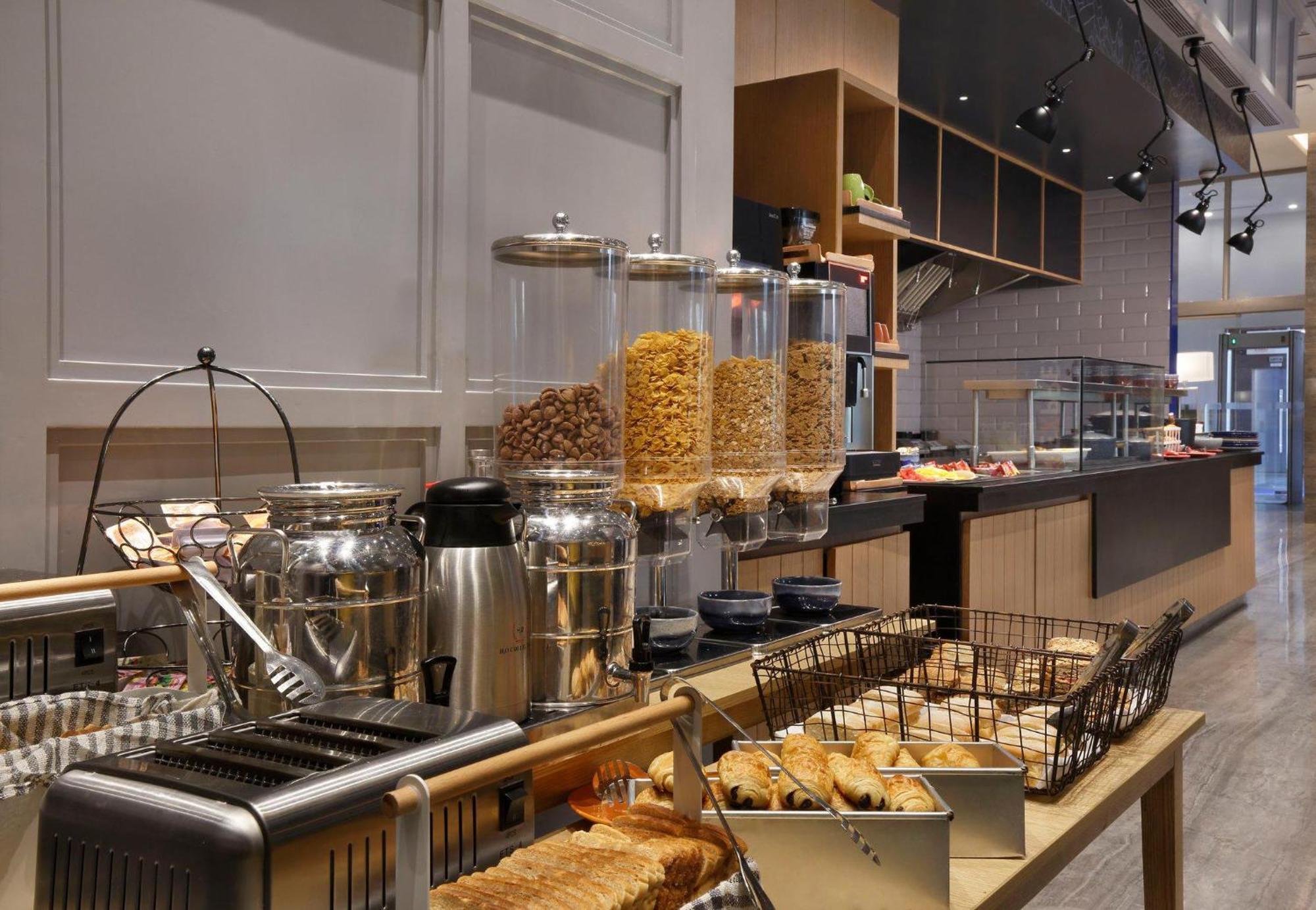 Holiday Inn Express Greater Noida Knowledge Park By Ihg ภายนอก รูปภาพ
